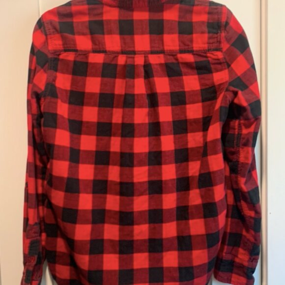 Joe Fresh buffalo plaid button down shirt (size M) - Picture 3 of 4